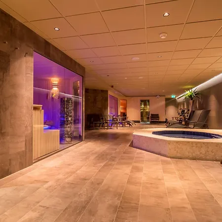Zuiderduin Otel 4*