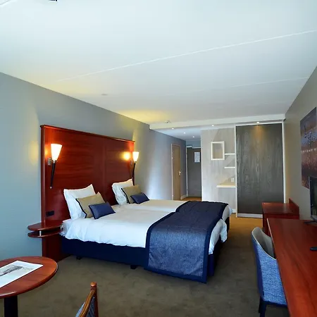 Zuiderduin Отель 4*