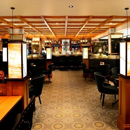 Otel Zuiderduin 4*